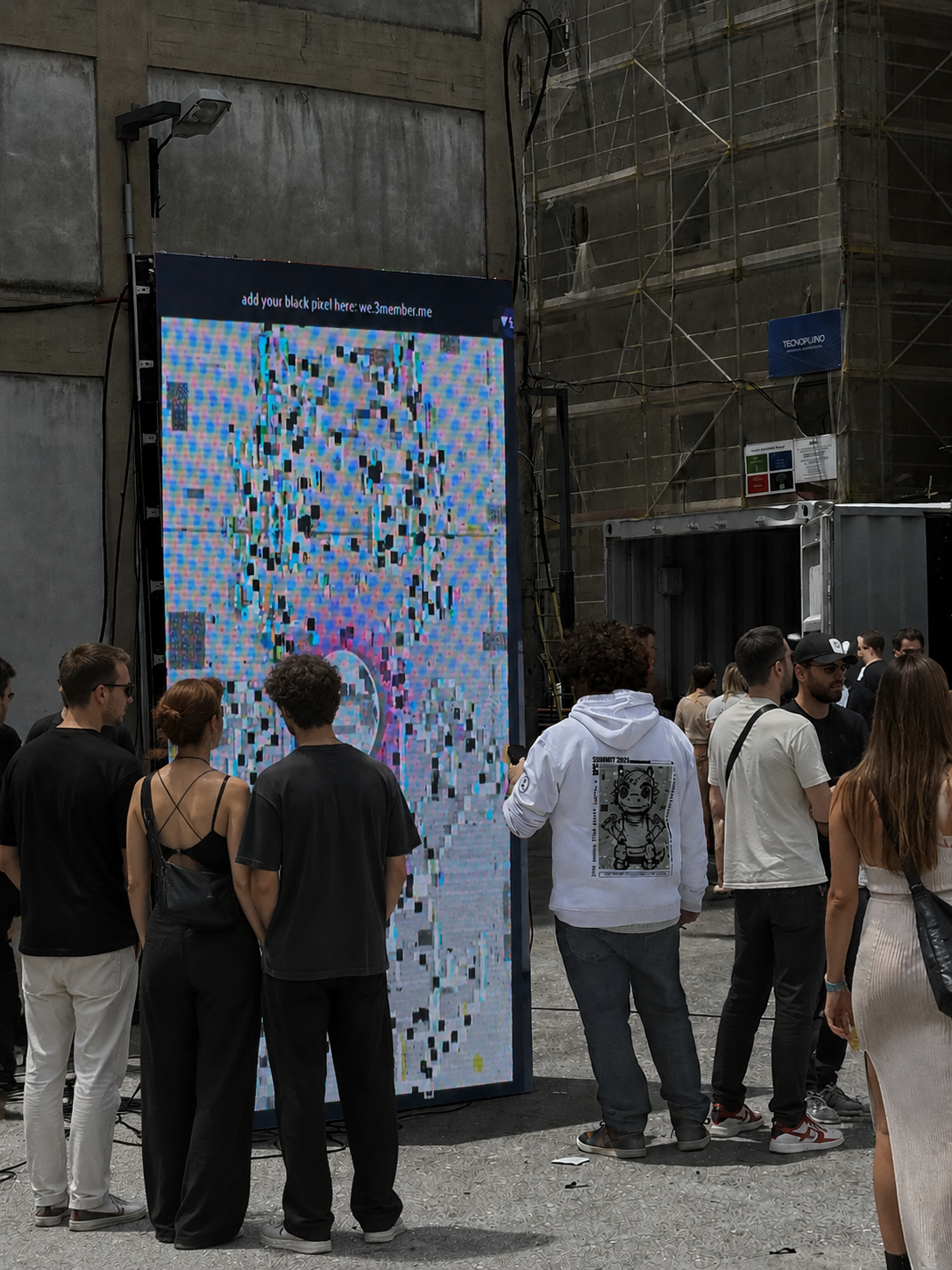 Live wall at event